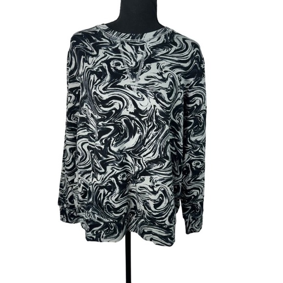 zuda Z-knit Crewneck Pullover | Gray & Black Swirl Pattern Long Sleeve Top | Sm - Picture 2 of 9